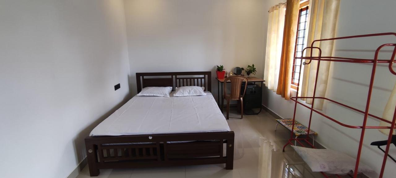 Soly'S Villa Homestay Munnar Exterior photo