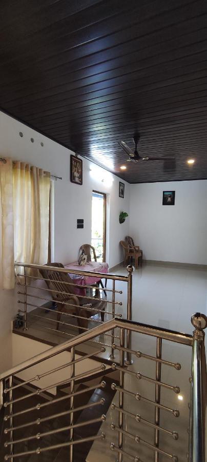 Soly'S Villa Homestay Munnar Exterior photo